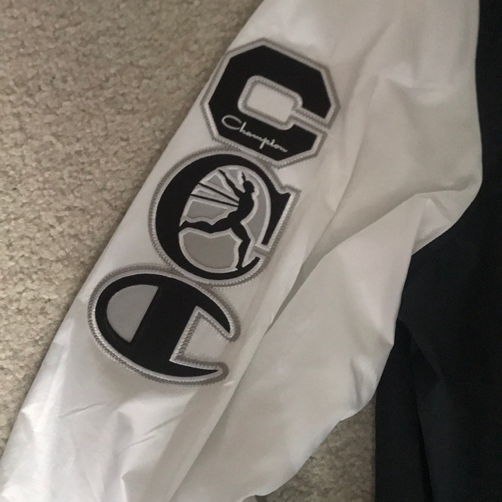 Champion jacket - Picture 3 of 5